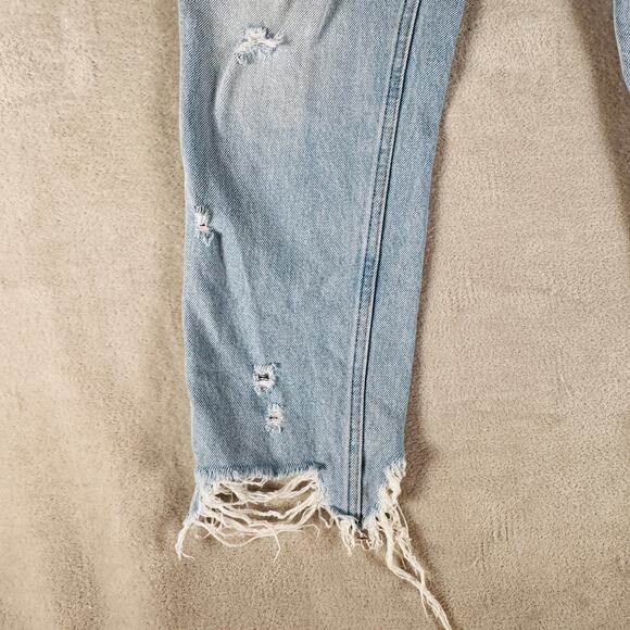 Abercrombie & Fitch Jeans Womens 28/6 Light Wash Blue Denim Distressed Mom Jean - Picture 6 of 12